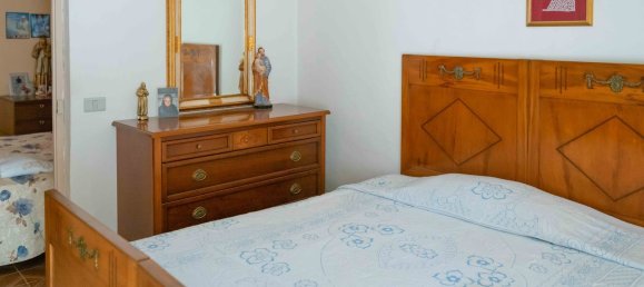 8 rooms House in Ripabottoni, Italy No. 255773 18
