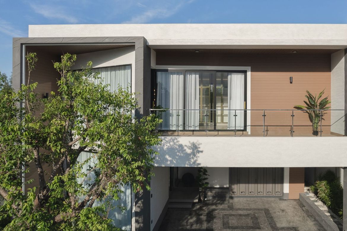 4 bedrooms House in Chiang Mai, Thailand No. 26976