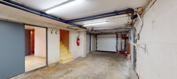 5 bedrooms House in Stenay, France No. 241972 4