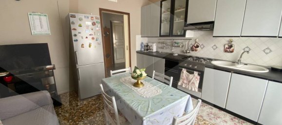 Apartamento de 4 divisões em San Severo, Italy N.º 24243 5