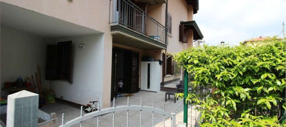 4 chambres Appartement à Sassuolo, Italy No. 351525 25