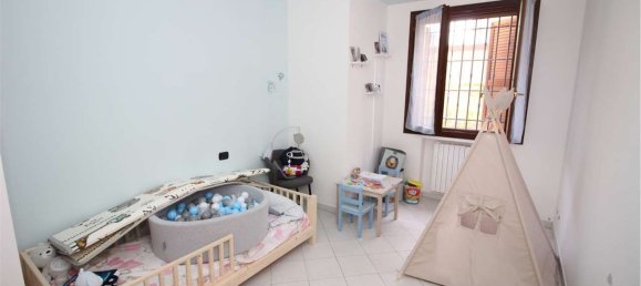 4 chambres Appartement à Sassuolo, Italy No. 351525 10