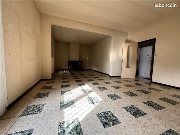 3 bedrooms Apartment in Saint-Gaudens, France No. 289041