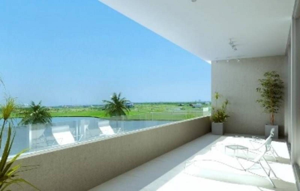 Studio in Tigre, Argentina, Nr. 3368