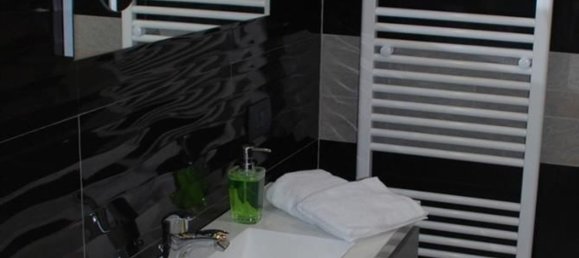 4 rooms House in Bologna, Italy No. 219327 15