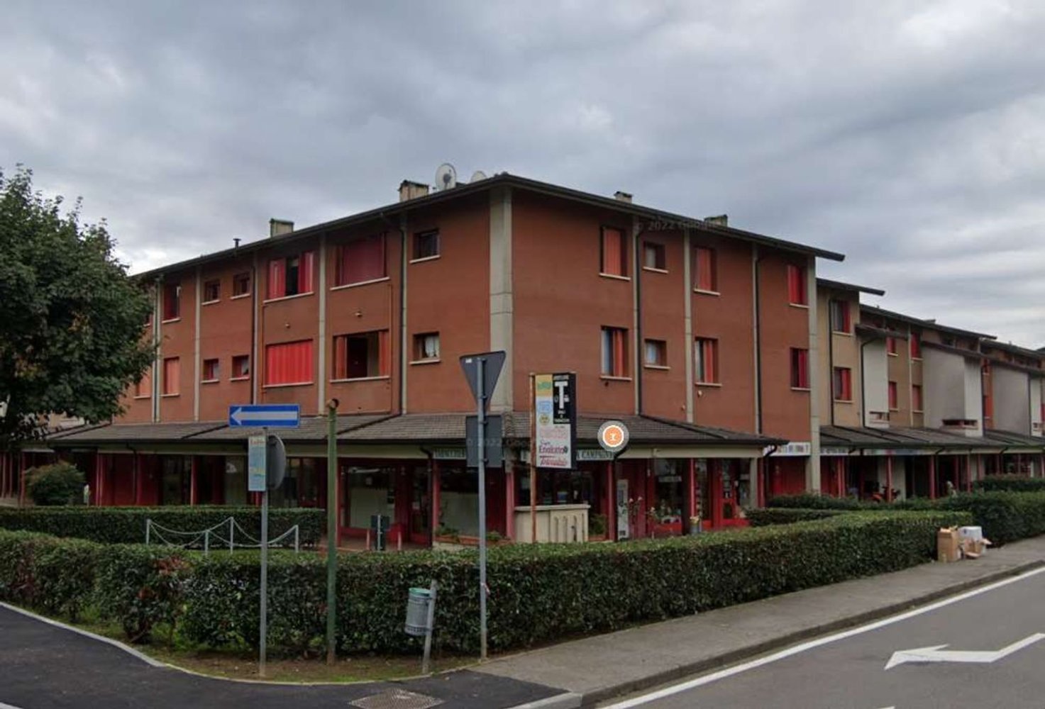 3-salle Appartement à Cavenago di Brianza, Italy No. 2725