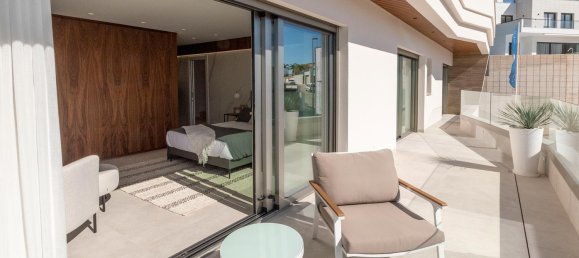 Villa de 4 dormitorios en Orihuela, Spain No. 6385 17