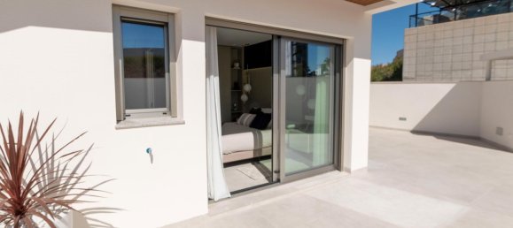 Villa de 4 dormitorios en Orihuela, Spain No. 6385 24