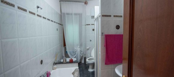 6 bedrooms Villa in Vecchiano, Italy No. 353564 9