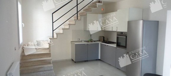 5-Zimmer Wohnung in Cento, Italy, Nr. 18477 9