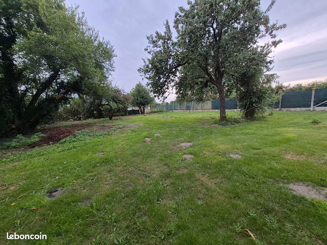 1300m² Land in Hergnies, France No. 332522