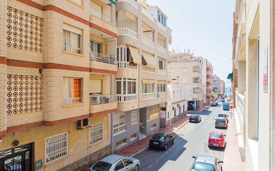 2 dormitorios apartamento en venta en Torrevieja, Alicante, Comunidad Valenciana, Spain № 370089