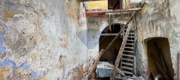 3 Schlafzimmer Haus in Bagheria, Italy, Nr. 308740 3