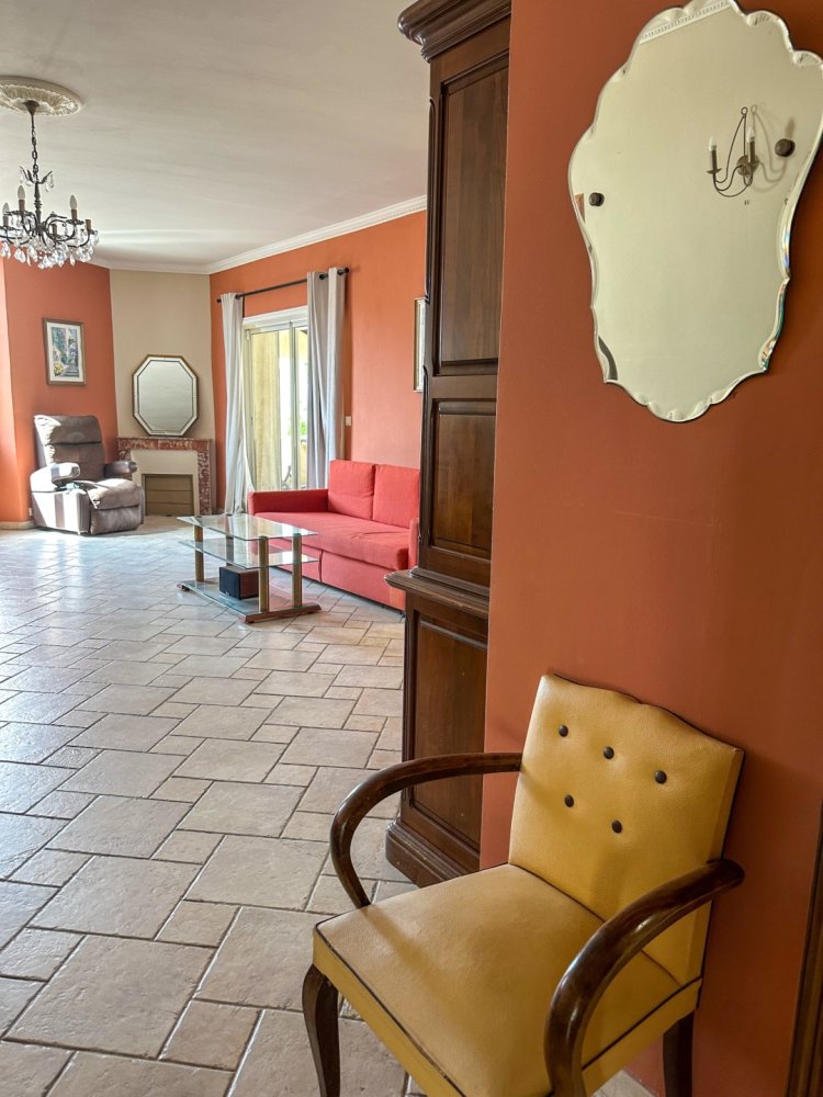 2 Schlafzimmer Wohnung in Marseille, France, Nr. 298045