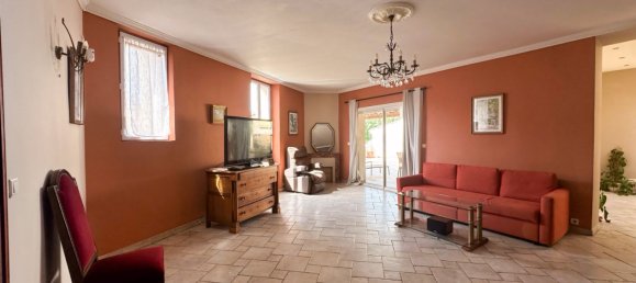 2 Schlafzimmer Wohnung in Marseille, France, Nr. 298045 2