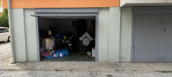 Квартира с 4 спальнями в Тренто, Италия № 358110 20