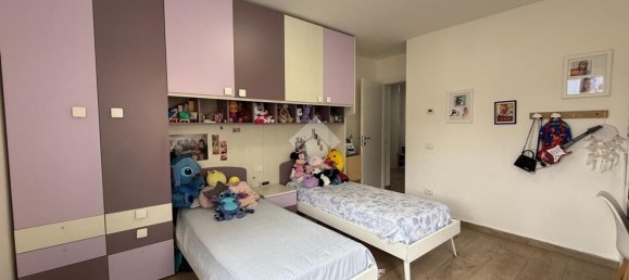 Квартира с 4 спальнями в Тренто, Италия № 358110 15