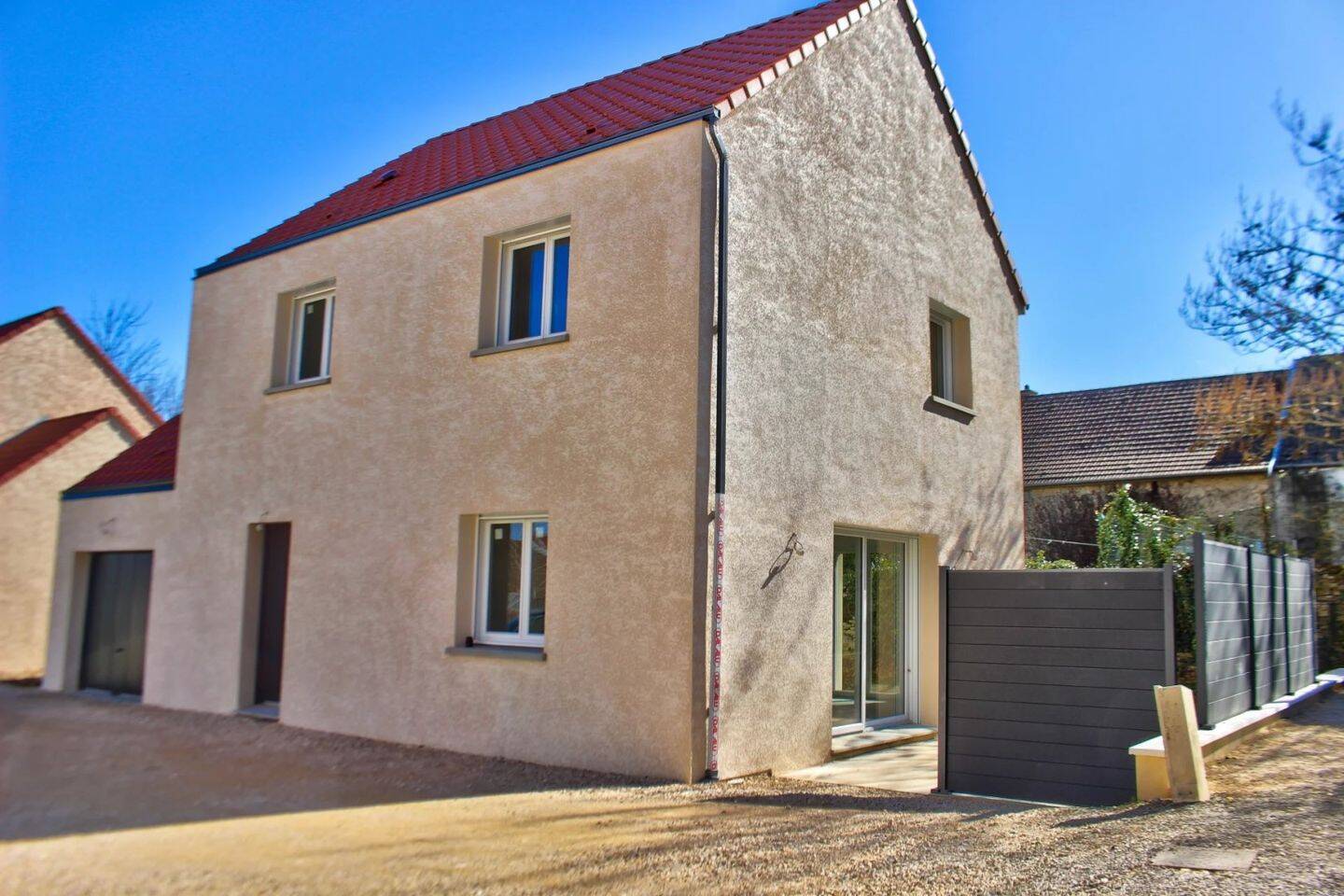 3 chambres Maison à Marsannay-le-Bois, France No. 360731