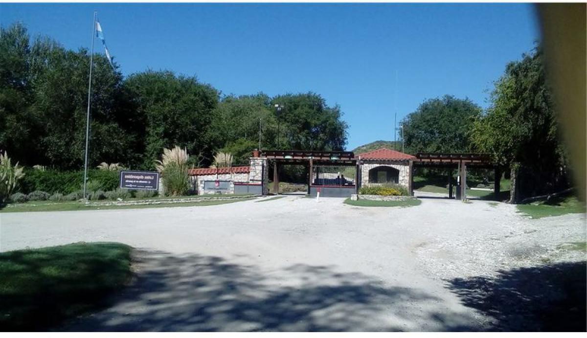  Land in Cordoba, Argentina No. 32636