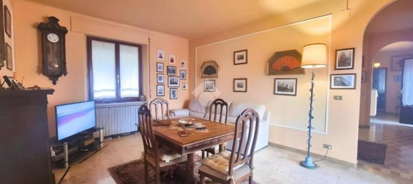 5 rooms Penthouse in San Benedetto del Tronto, Italy No. 235955 2