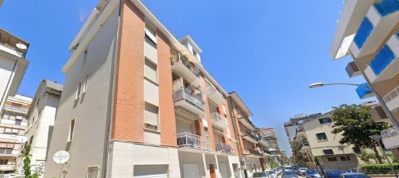 5 rooms Penthouse in San Benedetto del Tronto, Italy No. 235955 18