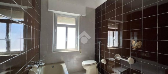 4-salle Appartement à Alcamo, Italy No. 67714 12