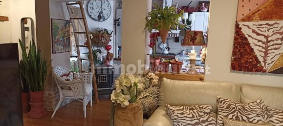 4 rooms Apartment in Carrara, Italy No. 47597 13