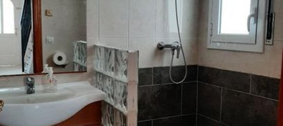 4 Schlafzimmer Stadthaus in Sils, Spain, Nr. 160539 6