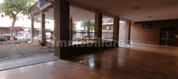 3 bedrooms Apartment in Foggia, Italy No. 272300 3