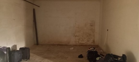  مرآب في Bisceglie, Italy 45متر مربع رقم 284296 2