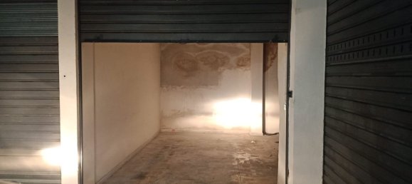  مرآب في Bisceglie, Italy 45متر مربع رقم 284296 3