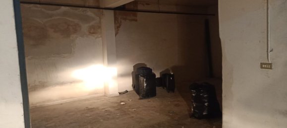  مرآب في Bisceglie, Italy 45متر مربع رقم 284296 4