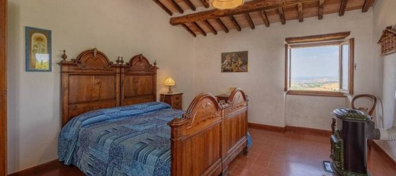 3 Schlafzimmer Haus in Montalcino, Italy, Nr. 291819 24