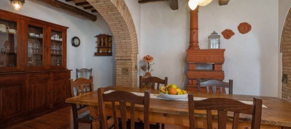 3 Schlafzimmer Haus in Montalcino, Italy, Nr. 291819 22