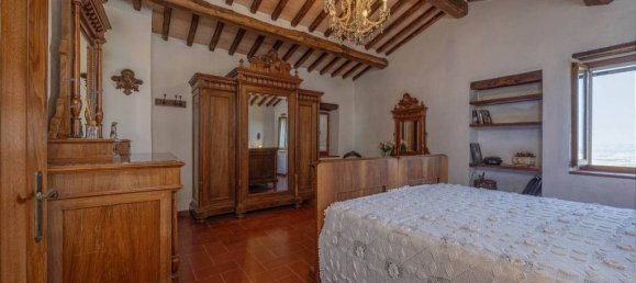 3 Schlafzimmer Haus in Montalcino, Italy, Nr. 291819 29