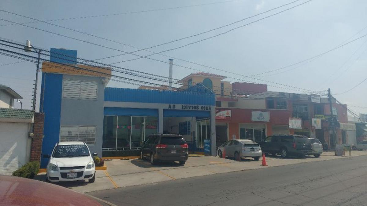 400m² Building in Mexico No. 201061