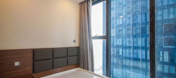 2 rooms Office in District 1, Vietnam No. 17673 21