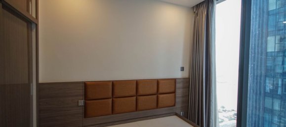 2 rooms Office in District 1, Vietnam No. 17673 7