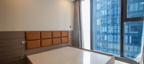 2 rooms Office in District 1, Vietnam No. 17673 5