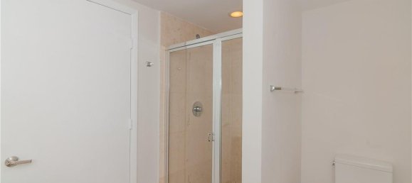 2 dormitorios propiedad comercial en alquiler en Miami, Miami-Dade, Florida, USA № 615226 3