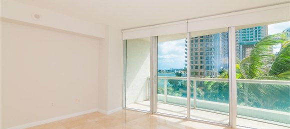 2 dormitorios propiedad comercial en alquiler en Miami, Miami-Dade, Florida, USA № 615226 5