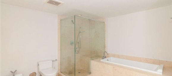 2 dormitorios propiedad comercial en alquiler en Miami, Miami-Dade, Florida, USA № 615226 8
