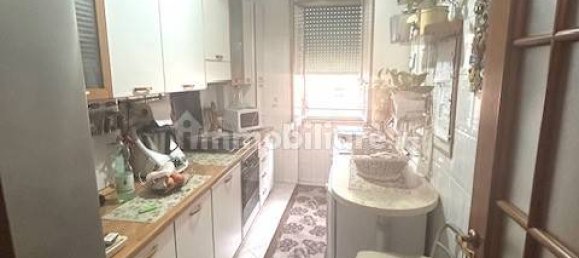 2 bedrooms Apartment in Rome, Italy No. 338287 13