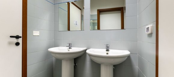 Büro in Bologna, Italy 143m², Nr. 380610 37