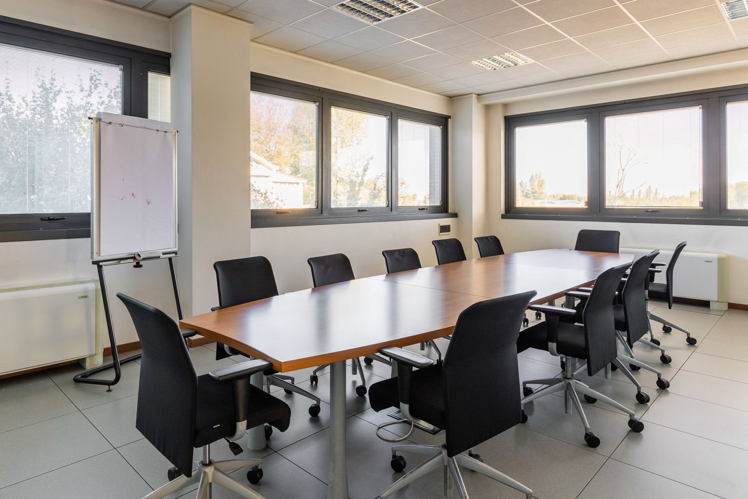 Büro in Bologna, Italy 143m², Nr. 380610