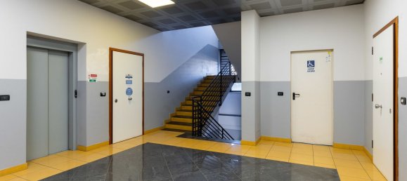 Büro in Bologna, Italy 143m², Nr. 380610 40