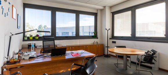 Büro in Bologna, Italy 143m², Nr. 380610 14
