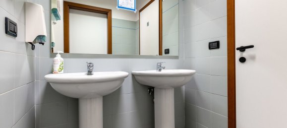 Büro in Bologna, Italy 143m², Nr. 380610 36