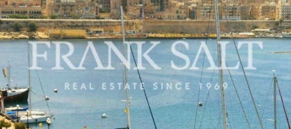 3 bedrooms Apartment in Sliema, Malta No. 9215 7