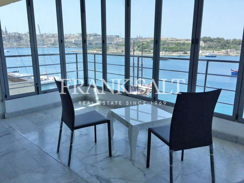 3 bedrooms Apartment in Sliema, Malta No. 9215